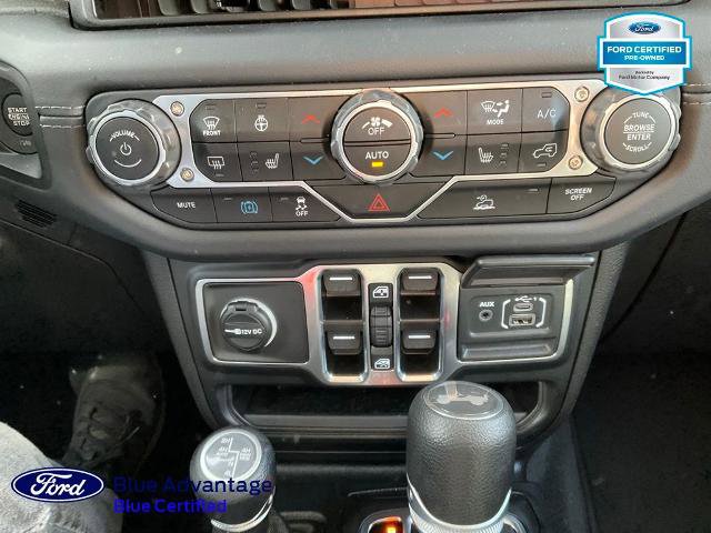 Used 2025 Jeep Wrangler Unlimited Sahara AWD/4WD image 12