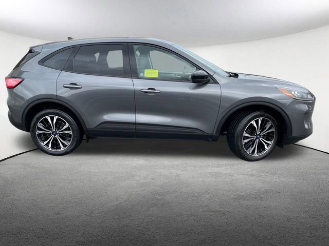 Certified 2021 Ford Escape SE w/ SE Sport Appearance Package image 6