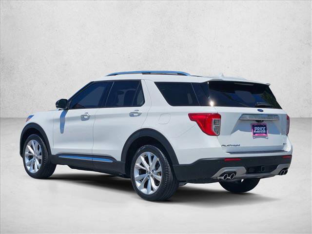 Certified 2024 Ford Explorer Platinum w/ Technology Package AWD/4WD image 8