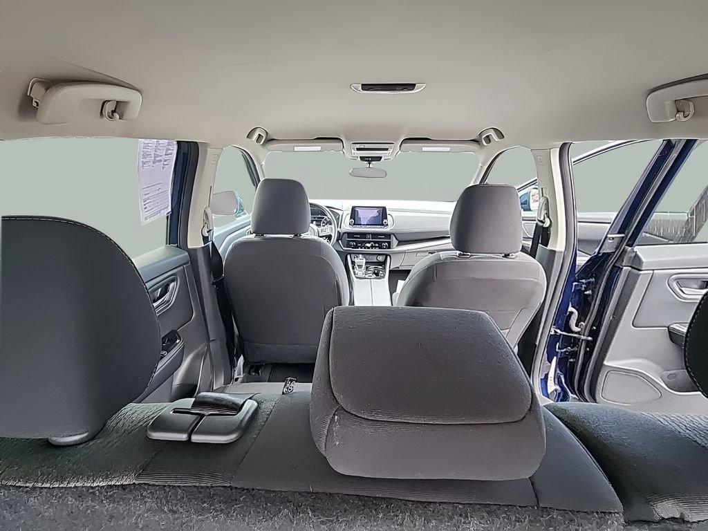 Used 2024 Nissan Rogue SV AWD/4WD image 14