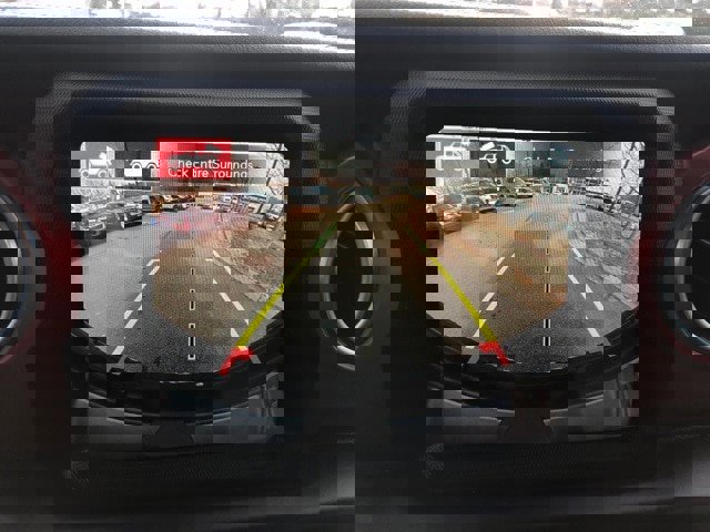 Used 2022 Jeep Wrangler Unlimited Rubicon w/ Steel Bumper Group image 9