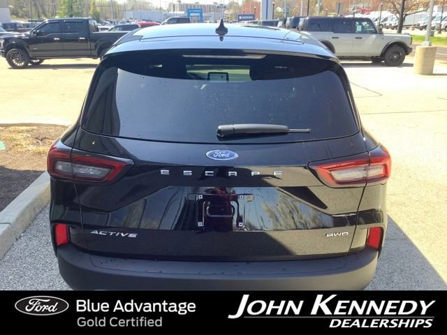 Certified 2025 Ford Escape Active w/ Cold Weather Package AWD/4WD image 3