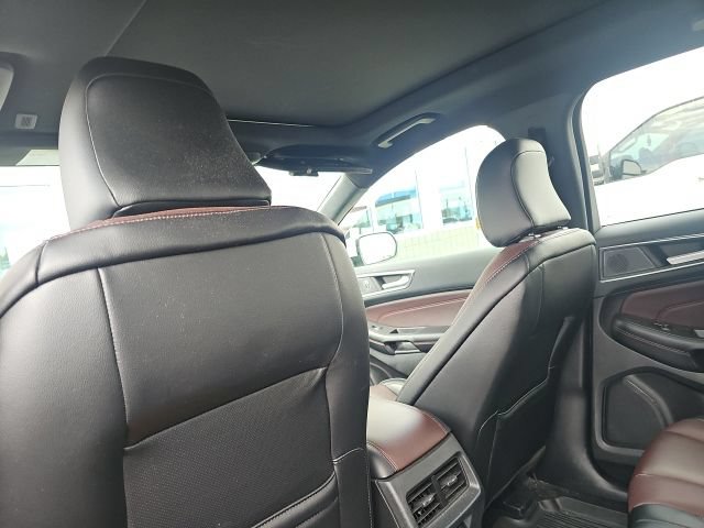 Certified 2022 Ford Edge Titanium w/ Equipment Group 301A AWD/4WD image 15