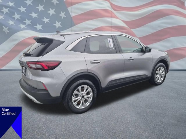 Certified 2024 Ford Escape Active AWD/4WD image 3