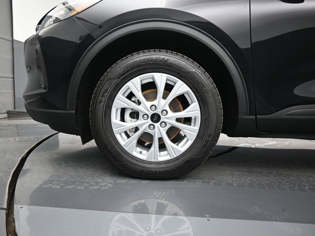 Certified 2023 Ford Escape Active AWD/4WD image 22