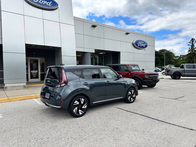 Used 2023 Kia Soul GT-Line FWD image 17
