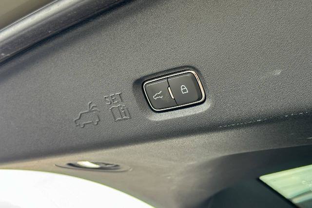 Certified 2025 Ford Expedition Tremor AWD/4WD image 21