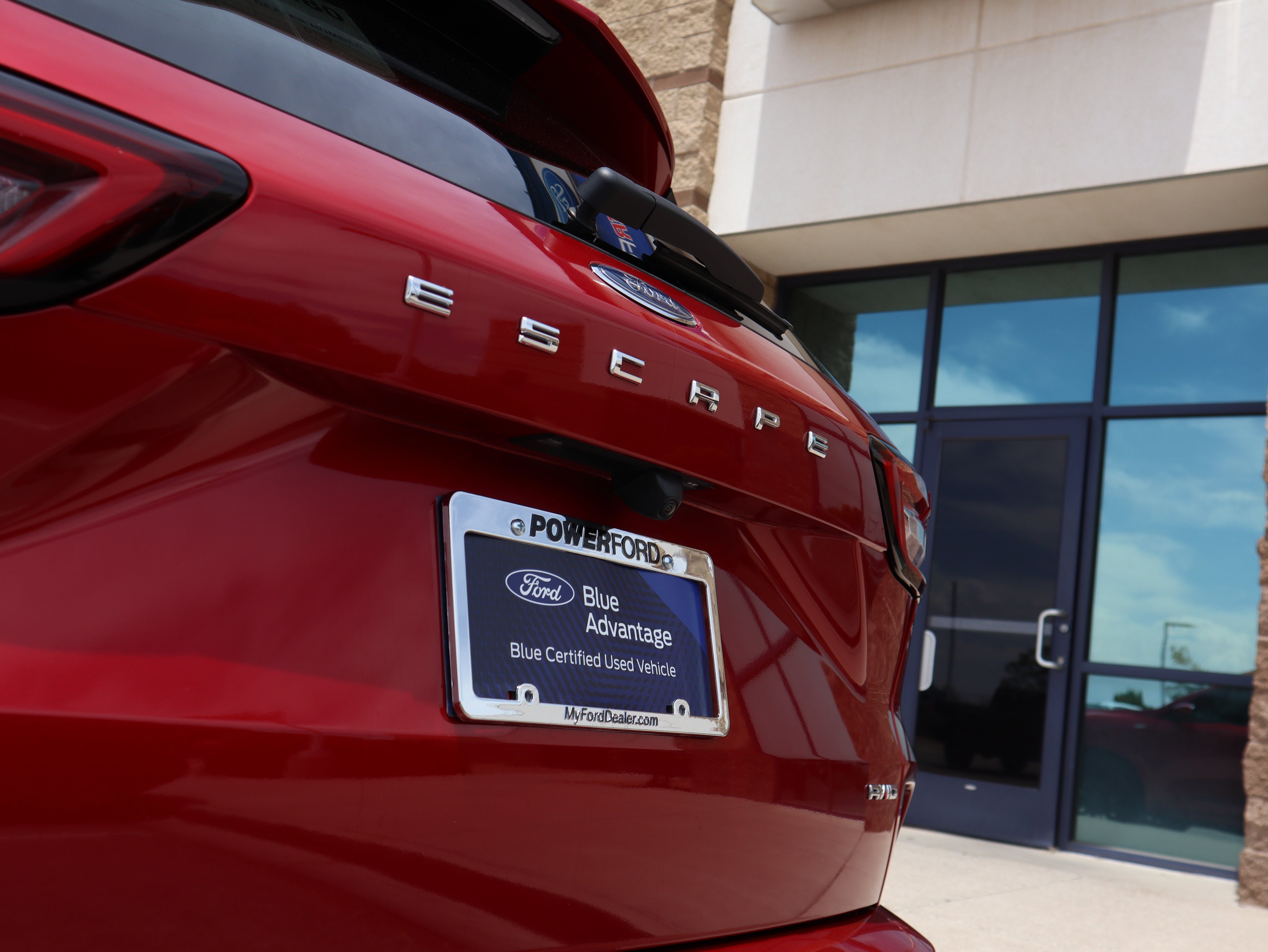 Certified 2025 Ford Escape ST-Line Elite w/ Premium Technology Package AWD/4WD image 18