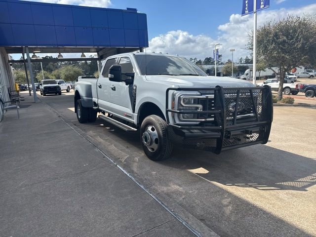 Certified 2024 Ford F350 Lariat w/ FX4 Off-Road Package image 2