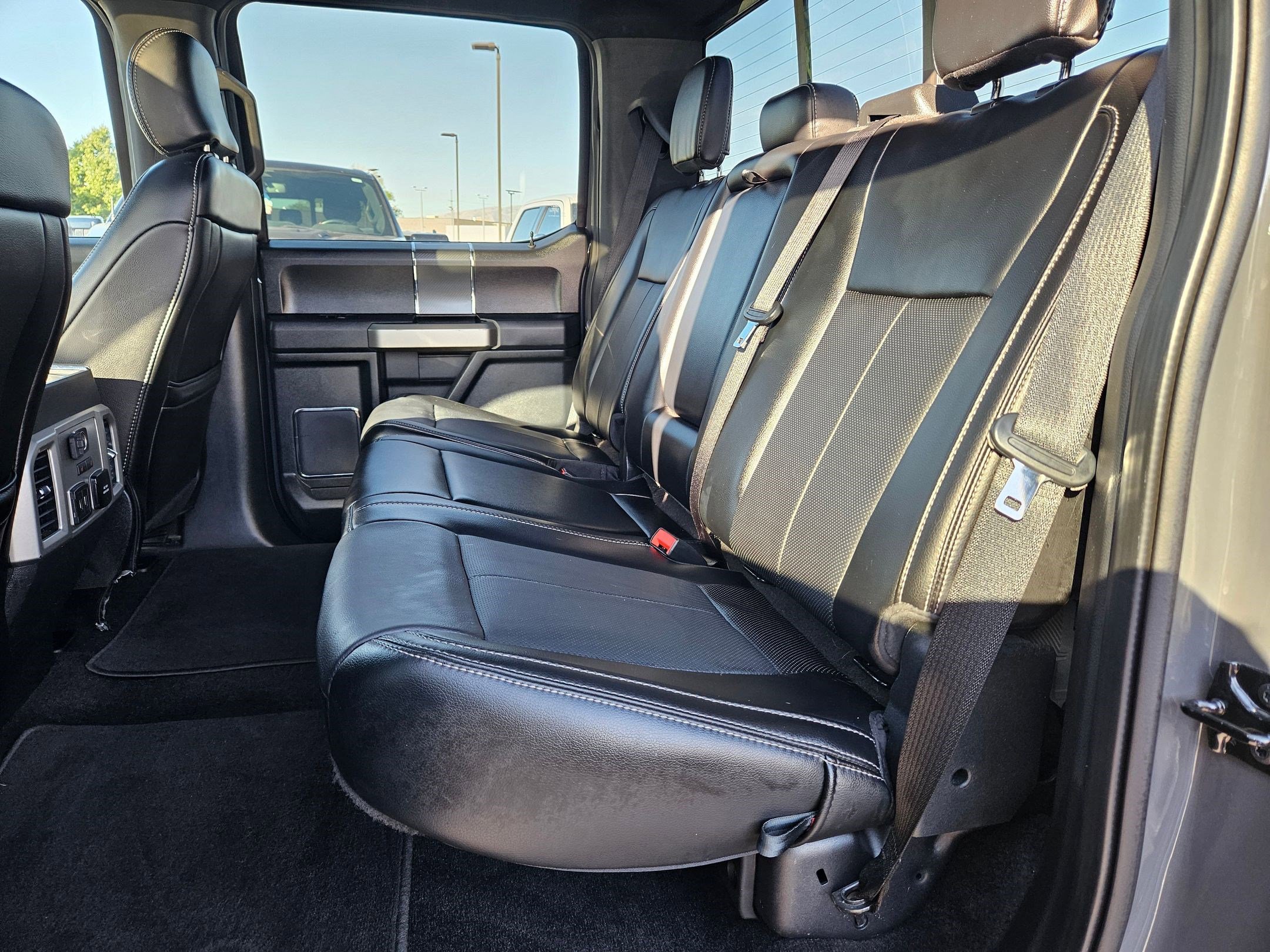 Certified 2020 Ford F150 Lariat w/ Equipment Group 502A Luxury AWD/4WD image 44