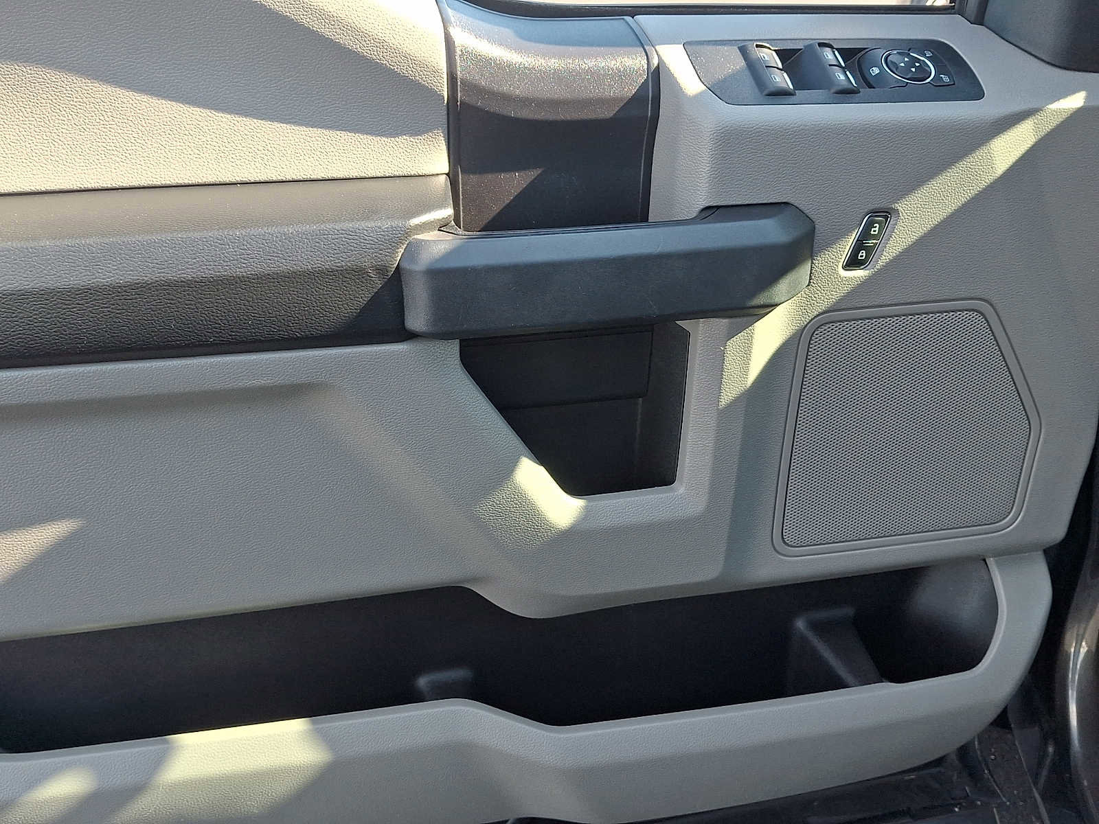 Certified 2020 Ford F150 XL w/ Equipment Group 101A Mid image 13