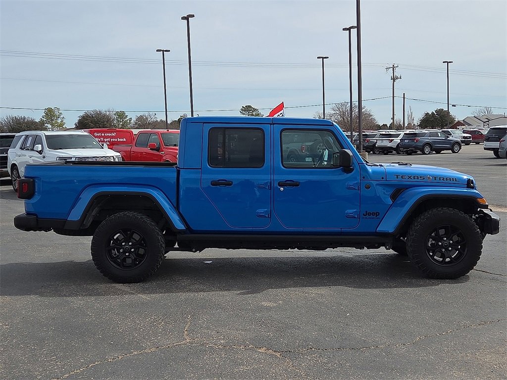 Used 2024 Jeep Gladiator Sport image 6