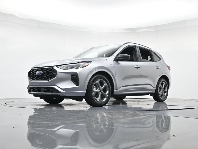 Certified 2023 Ford Escape ST-Line w/ Tech Pack #1 FWD image 34