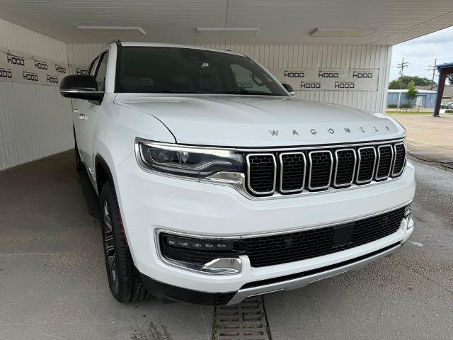 Used 2024 Jeep Wagoneer L Series II RWD image 1