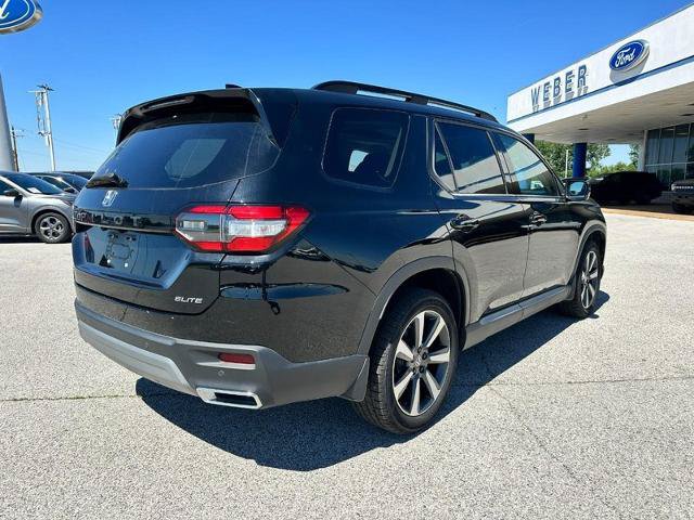 Used 2023 Honda Pilot Elite image 7