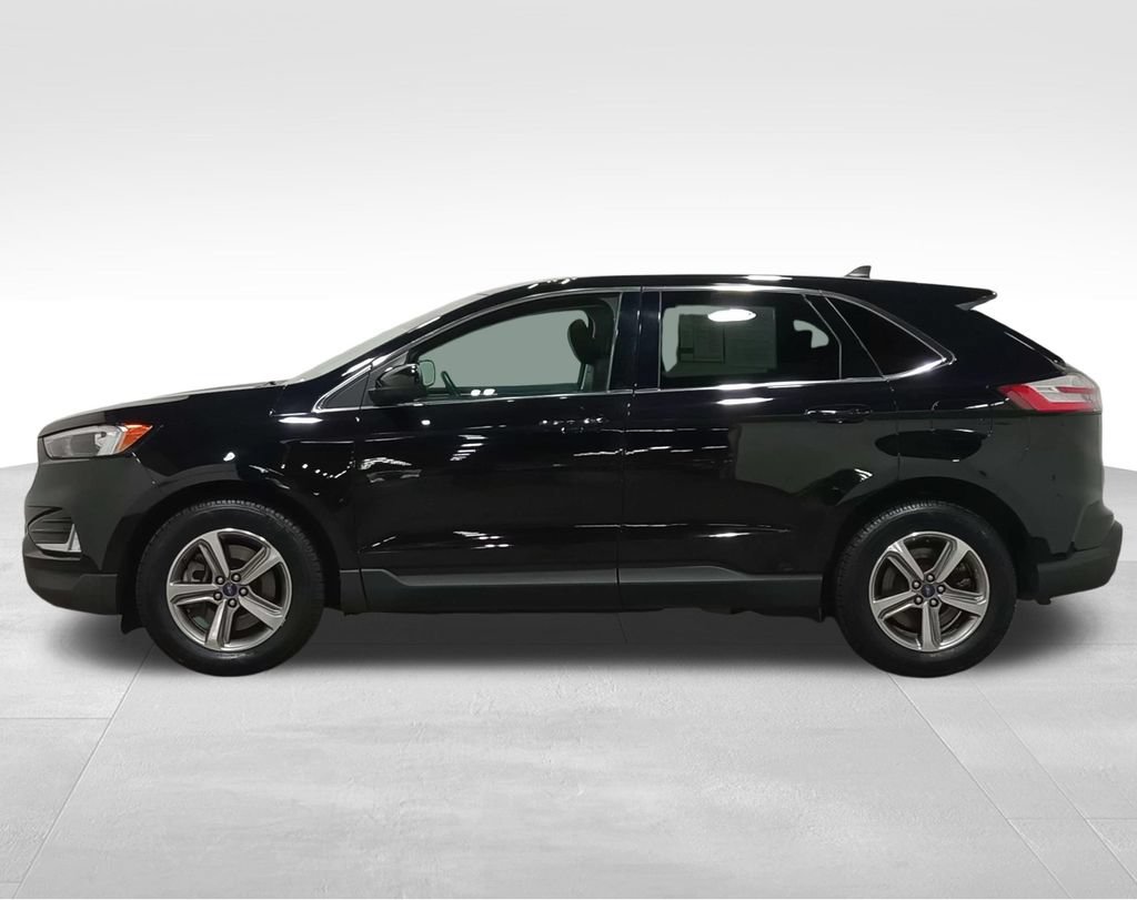 Certified 2022 Ford Edge SEL w/ Convenience Package AWD/4WD image 9