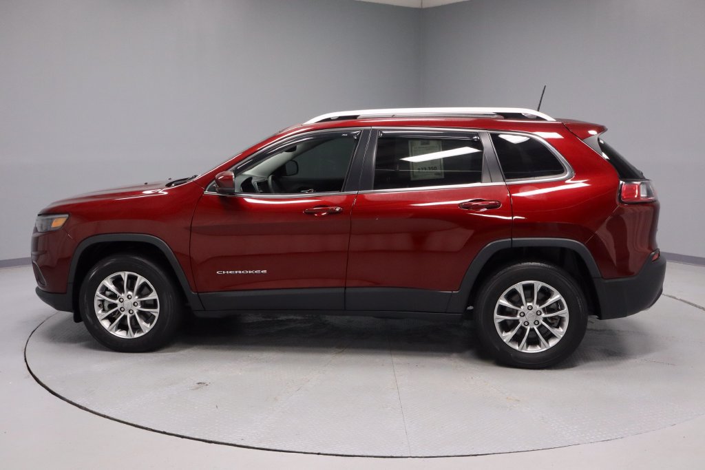 Used 2021 Jeep Cherokee Latitude Lux w/ Sun & Sound Group AWD/4WD image 8