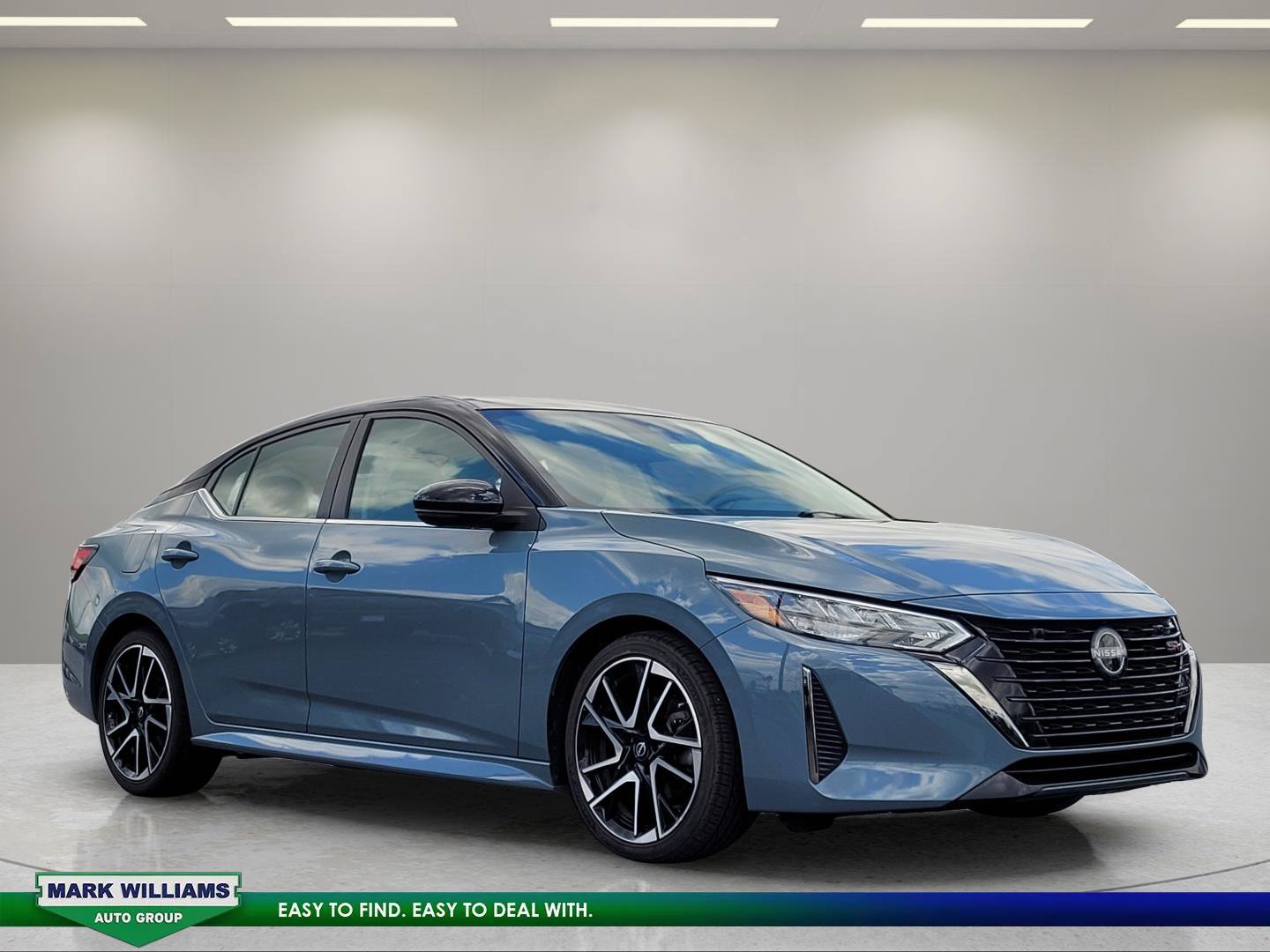 Used 2024 Nissan Sentra SR w/ SR Premium Package FWD image 1