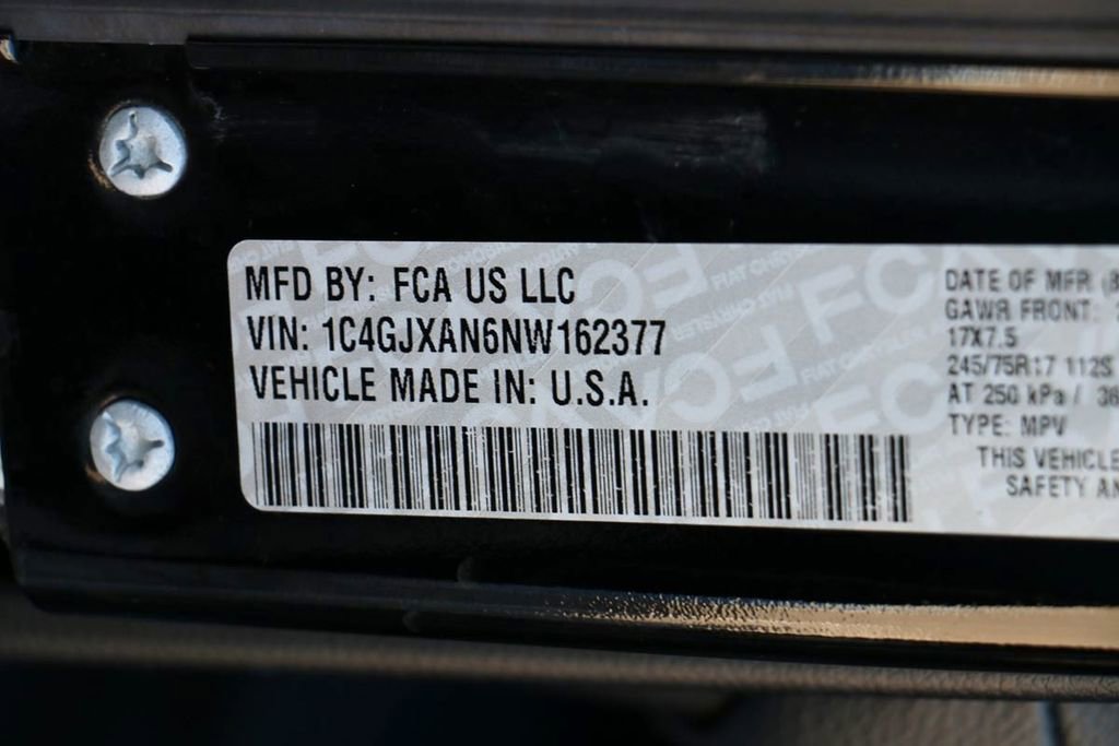 Used 2022 Jeep Wrangler Sport image 30