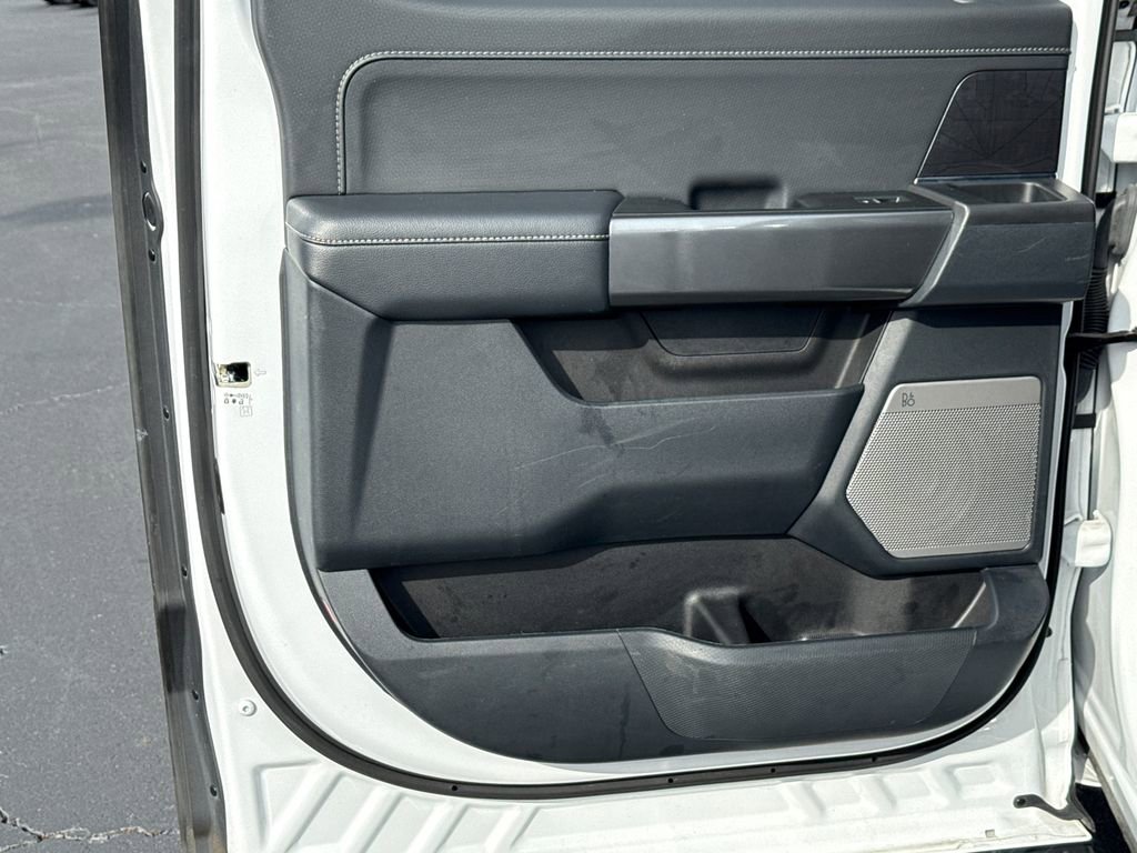 Certified 2022 Ford F150 XLT w/ Equipment Group 302A High image 21