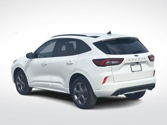 Certified 2024 Ford Escape ST-Line w/ Tech Pack #1 AWD/4WD image 6