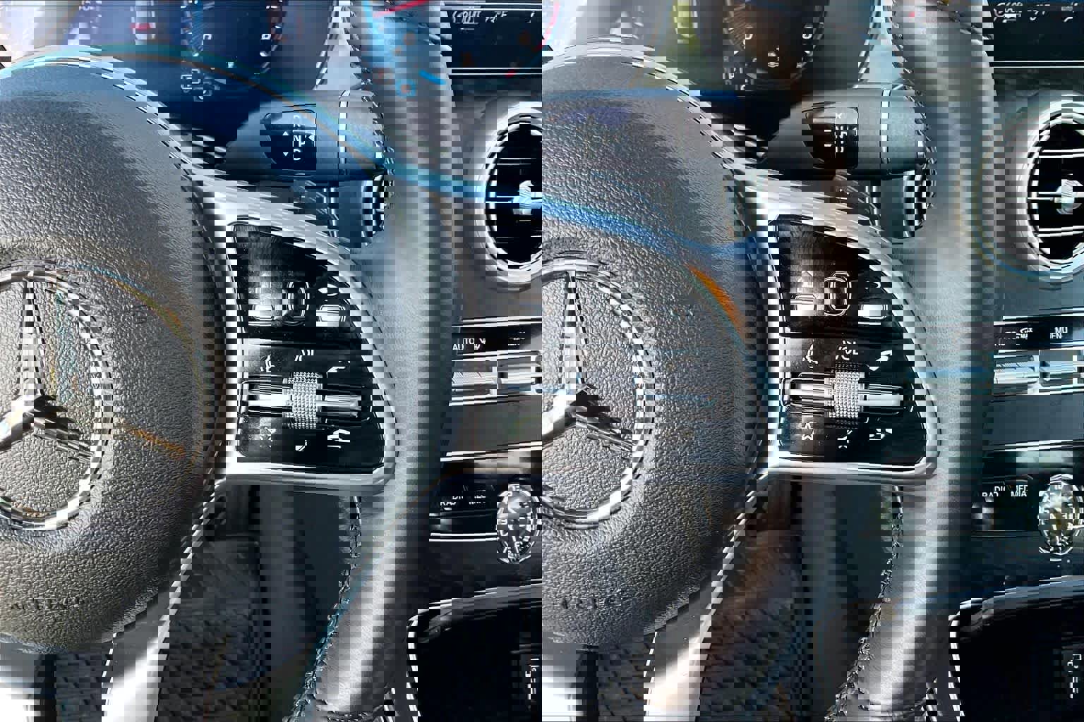 Used 2020 Mercedes-Benz C 300 4MATIC Sedan image 20