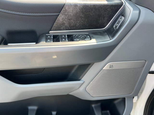 Certified 2022 Ford F150 XLT w/ Equipment Group 302A High image 11