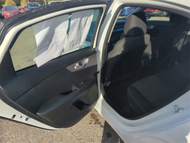 Used 2023 Kia Forte LXS image 15