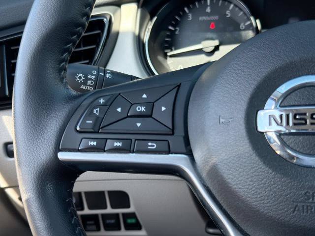 Used 2022 Nissan Rogue Sport SV AWD/4WD image 24