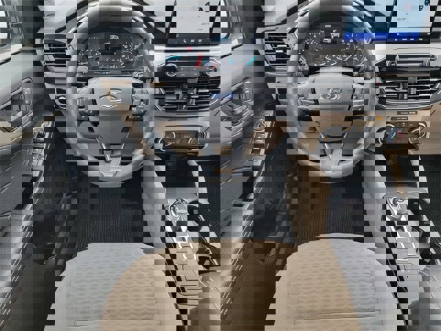 Certified 2022 Ford Escape SE image 31