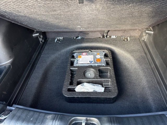 Used 2024 Jeep Compass Latitude image 36