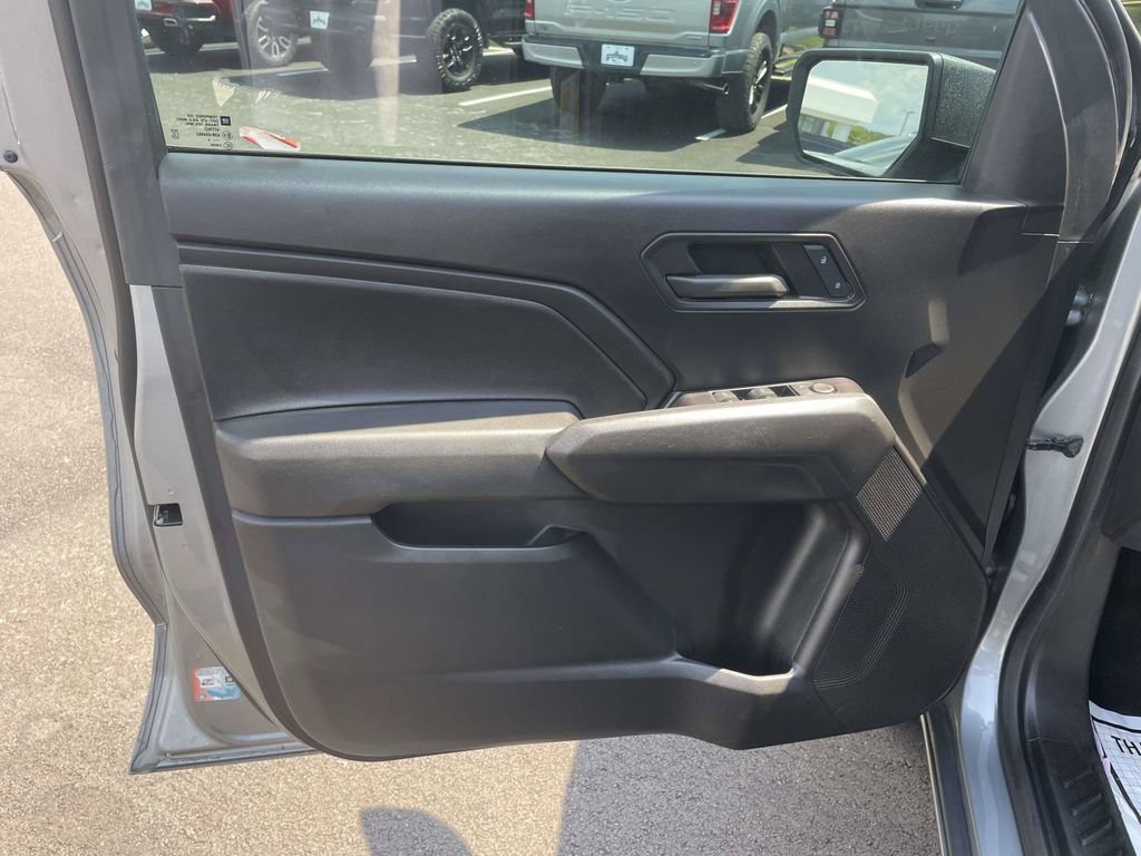 Used 2024 Chevrolet Colorado W/T RWD image 15