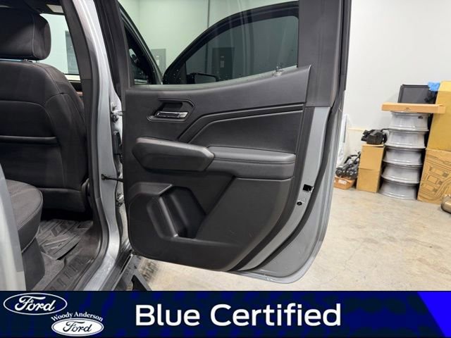 Used 2024 Chevrolet Colorado LT w/ LT Convenience Package II image 25