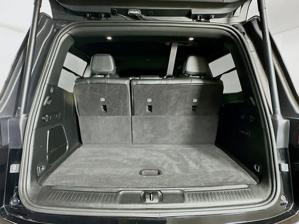 Used 2022 Jeep Wagoneer Series III w/ Flexible Seating Group AWD/4WD image 21