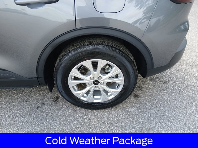 Certified 2024 Ford Escape Active w/ Cold Weather Package FWD image 5