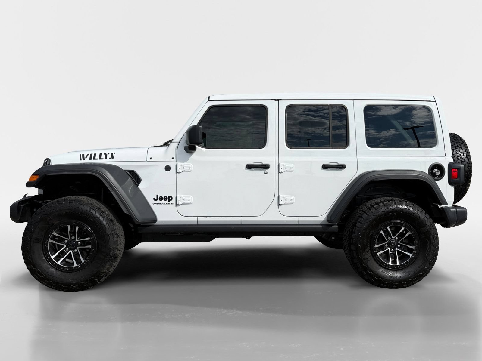 Used 2026 Jeep Wrangler Unlimited Sport AWD/4WD image 2