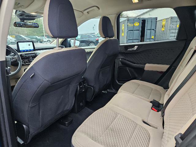 Certified 2020 Ford Escape SE image 11