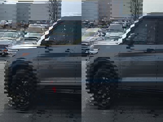 Certified 2022 Ford Explorer ST w/ Equipment Group 401A image 35