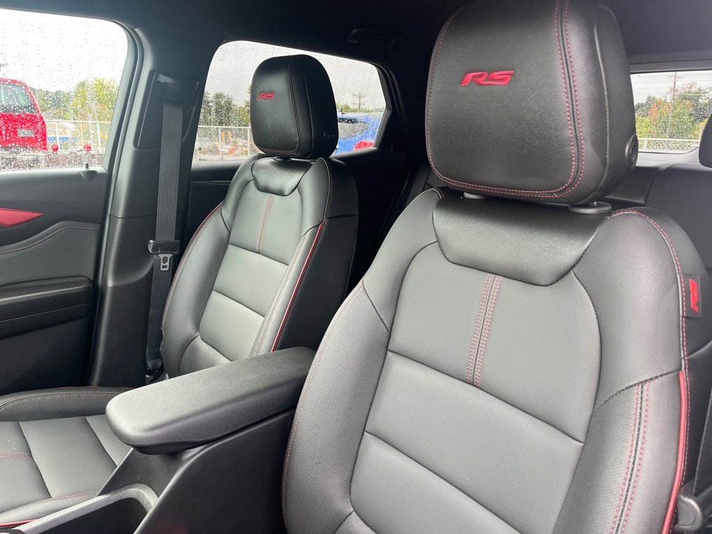 Used 2025 Chevrolet TrailBlazer RS w/ Convenience Package image 7