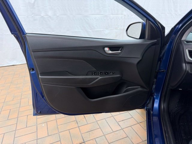 Used 2021 Hyundai Accent SE FWD image 19