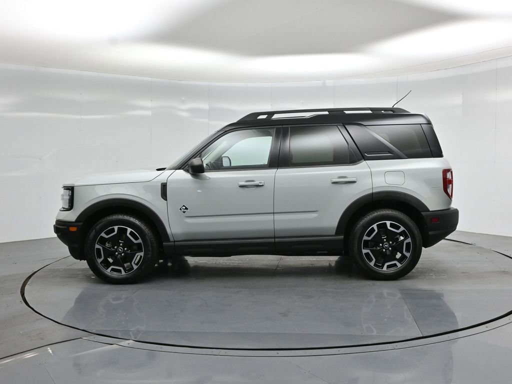 Certified 2022 Ford Bronco Sport Outer Banks w/ Tech Package AWD/4WD image 33