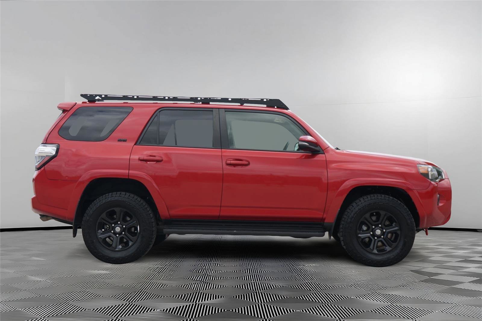 Used 2020 Toyota 4Runner SR5 Premium AWD/4WD image 4
