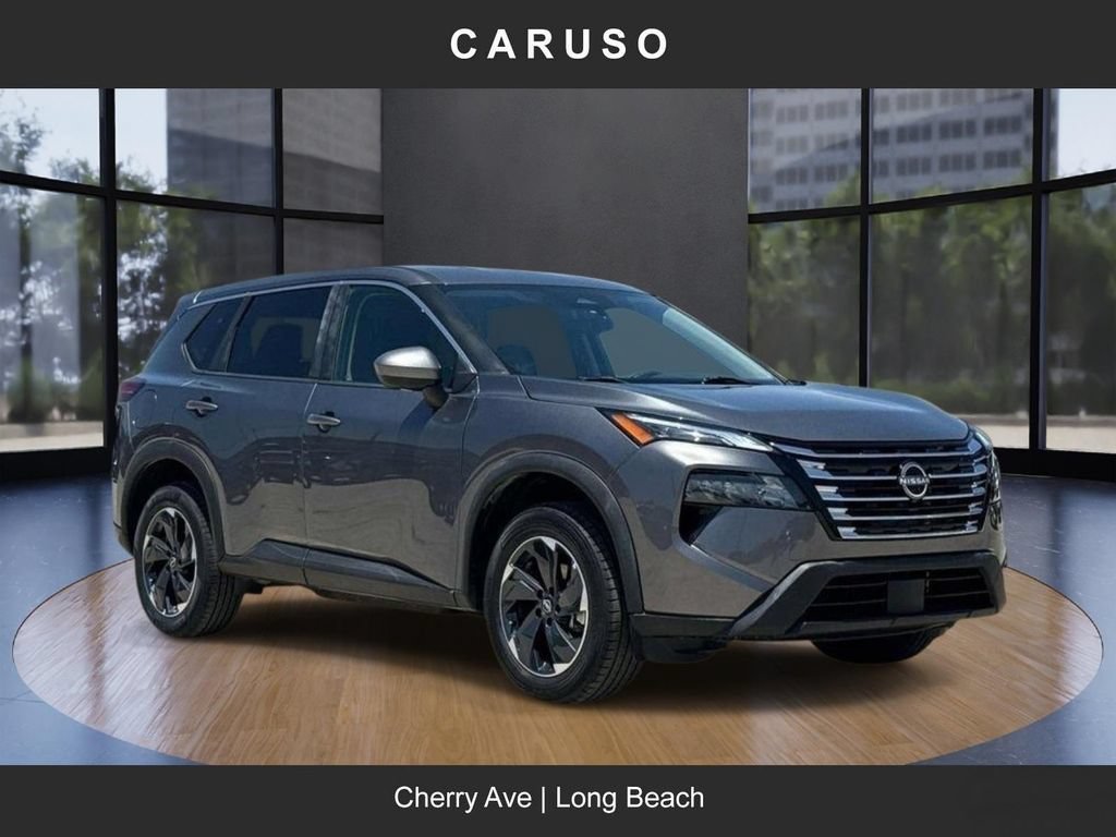 Used 2024 Nissan Rogue SV AWD/4WD image 1