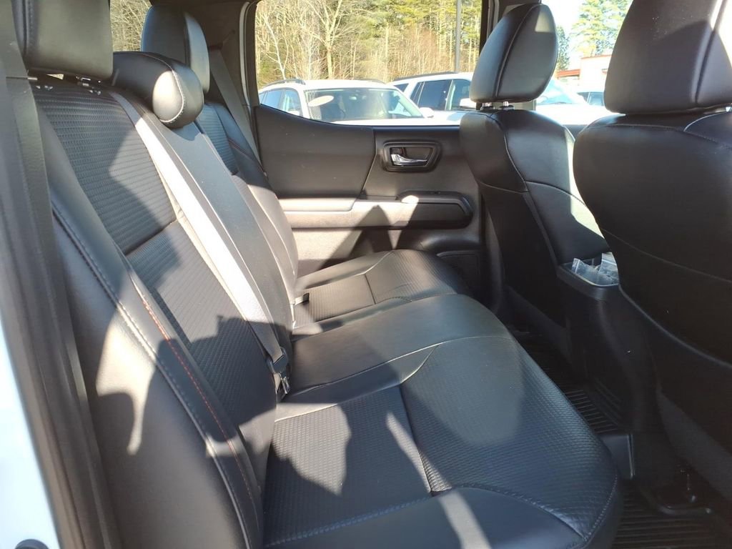 Used 2019 Toyota Tacoma TRD Pro AWD/4WD image 15