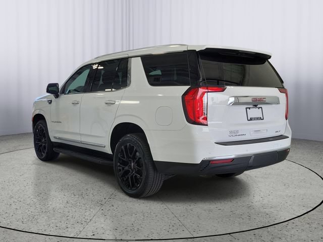 Used 2022 GMC Yukon SLT w/ SLT Luxury Package AWD/4WD image 3