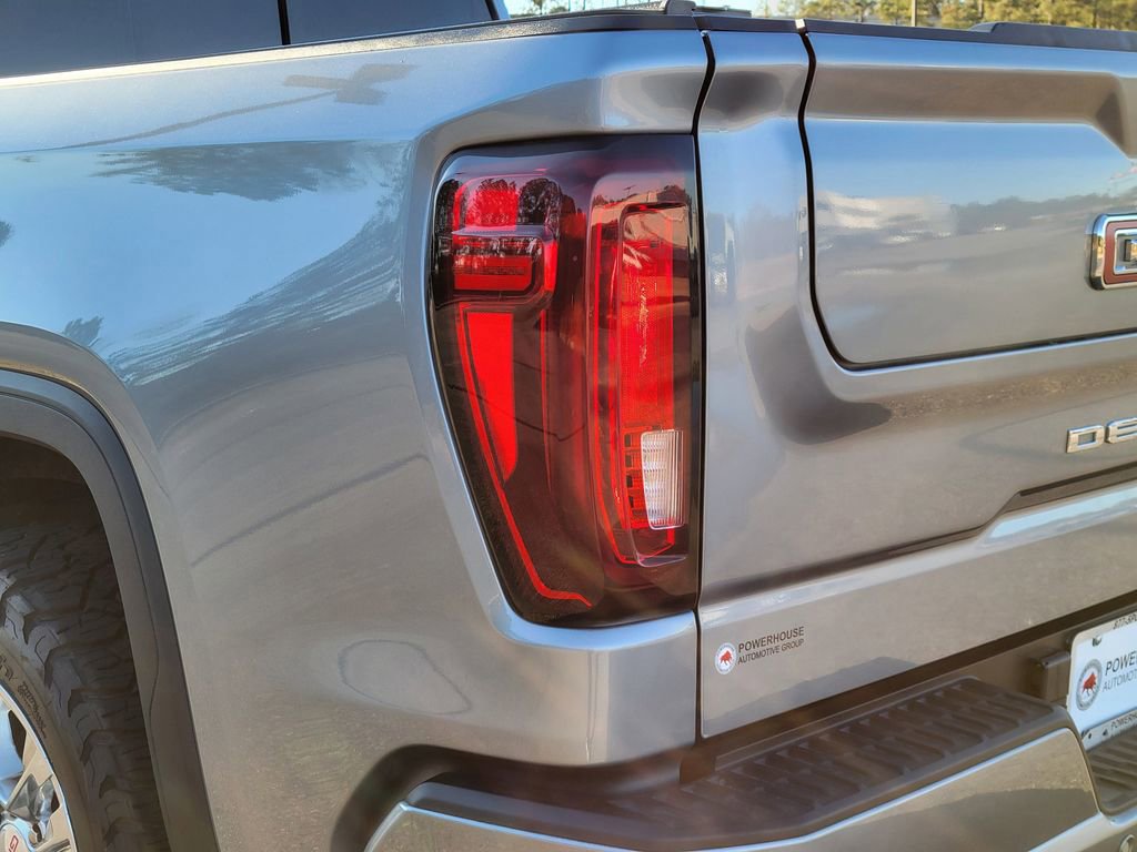 Used 2023 GMC Sierra 1500 Denali w/ Technology Package image 12