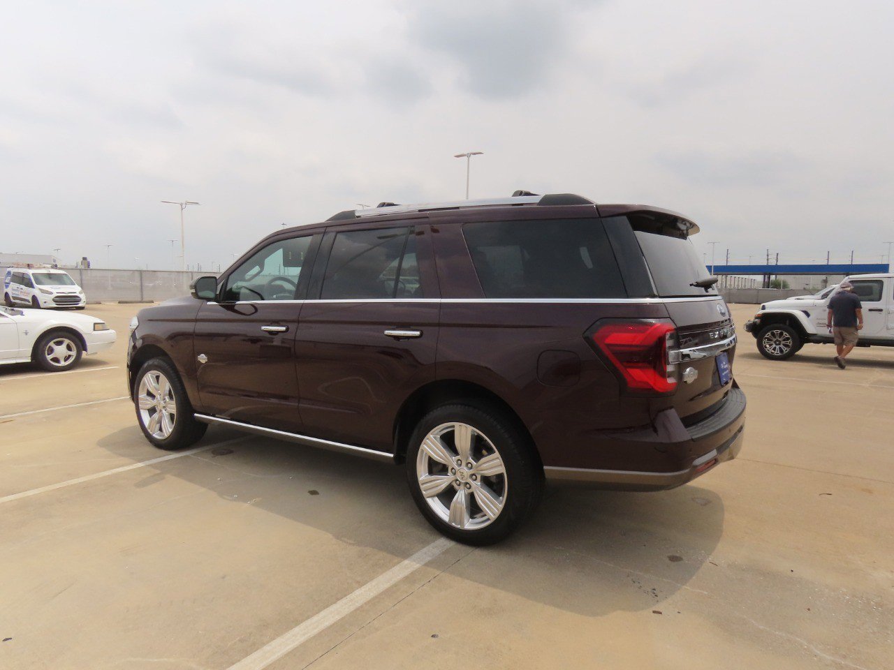 Certified 2024 Ford Expedition King Ranch RWD image 15