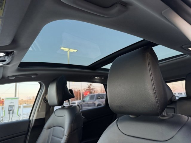 Used 2024 Kia Sportage SX image 15