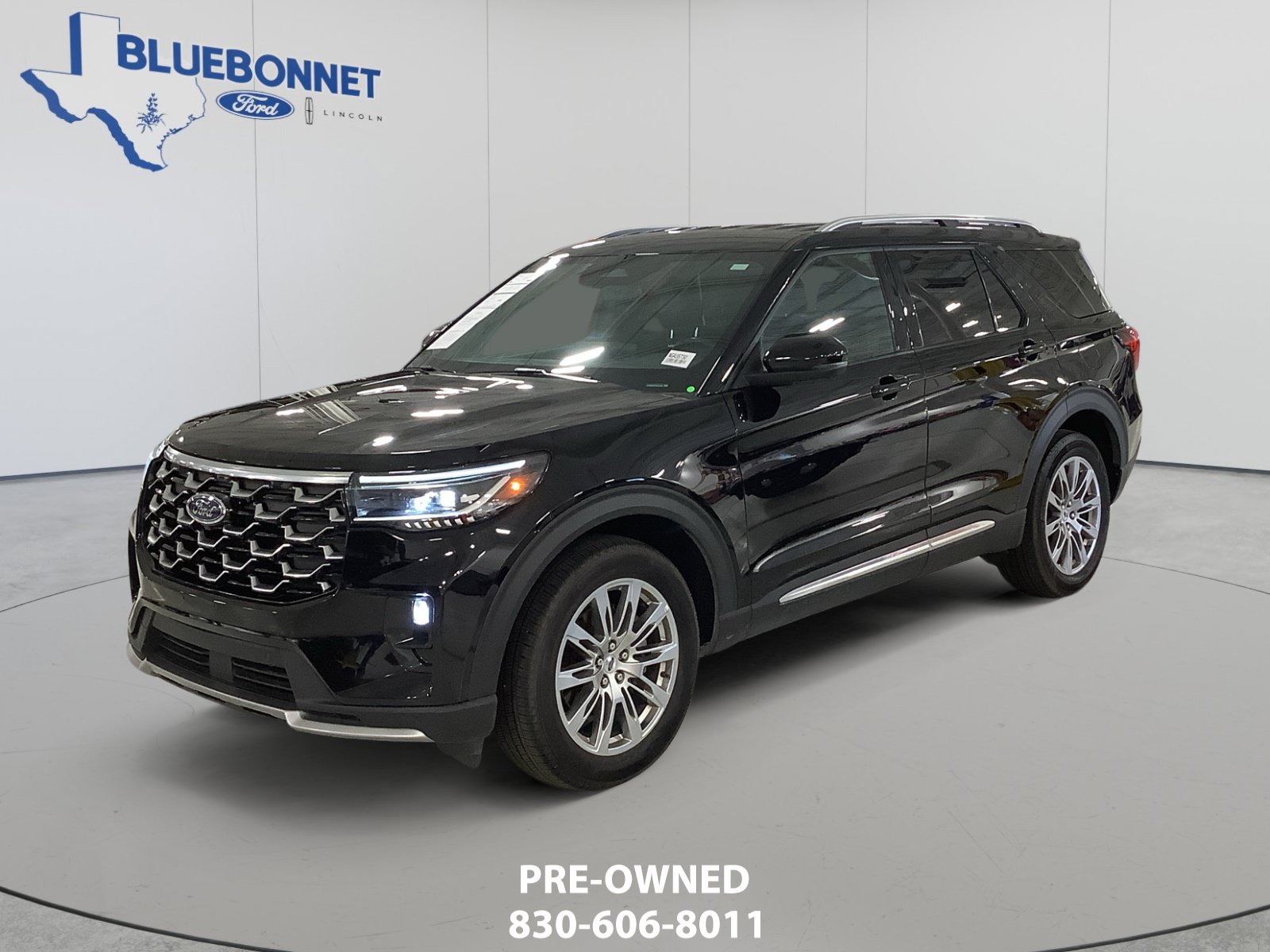 Certified 2026 Ford Explorer Platinum AWD/4WD image 1