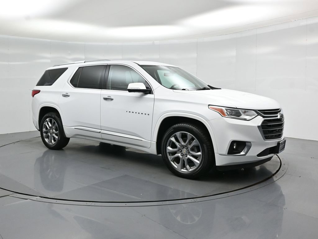 Used 2018 Chevrolet Traverse Premier w/ Driver Confidence II Package FWD image 24
